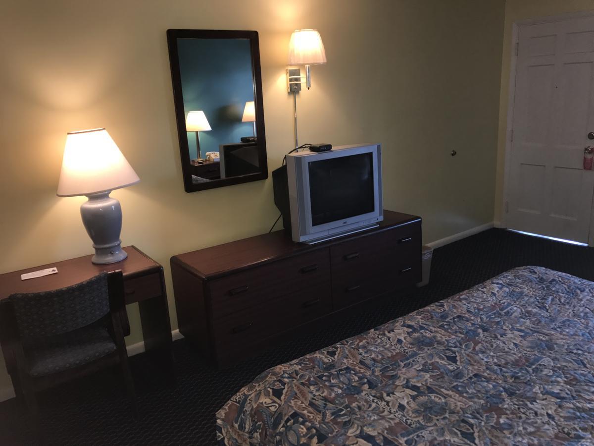 Budget Host Three Crowns Gettysburg Extérieur photo