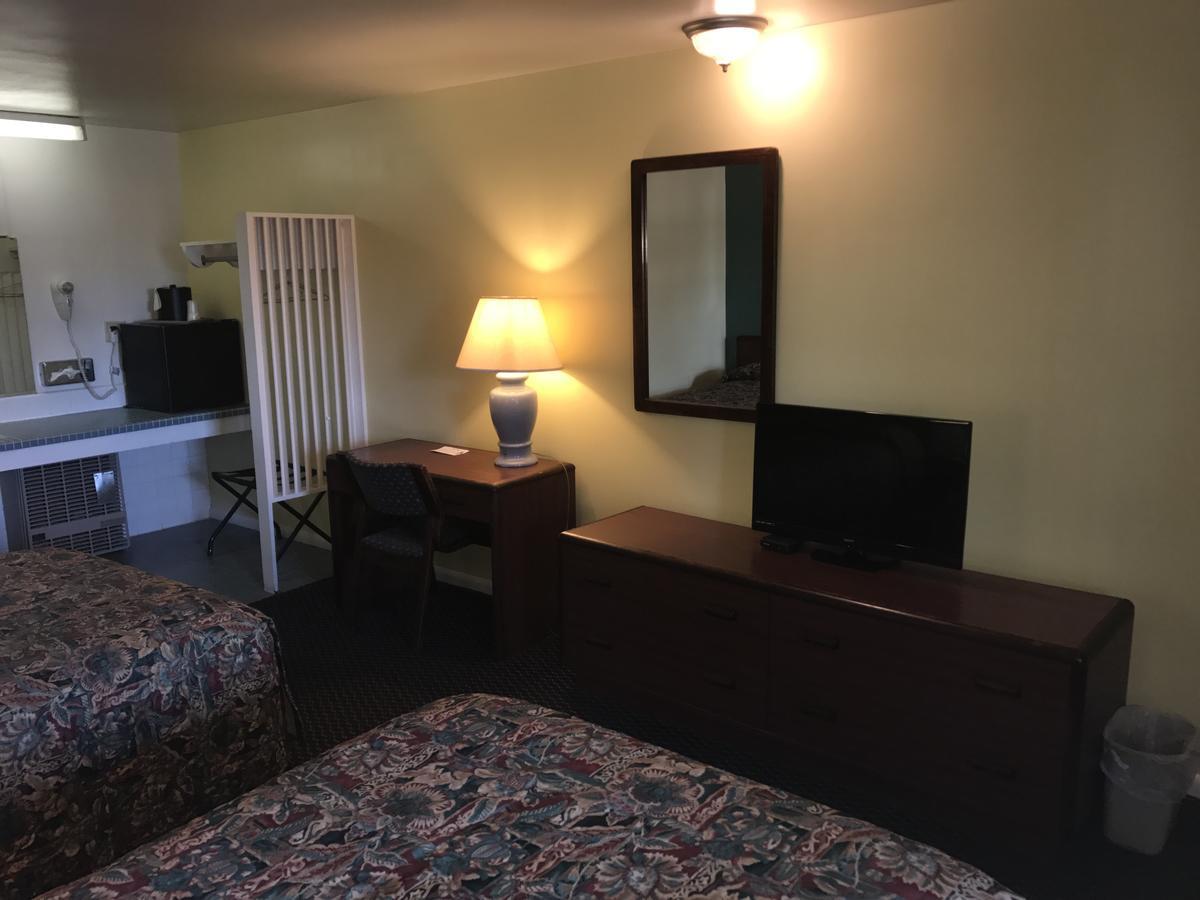 Budget Host Three Crowns Gettysburg Extérieur photo