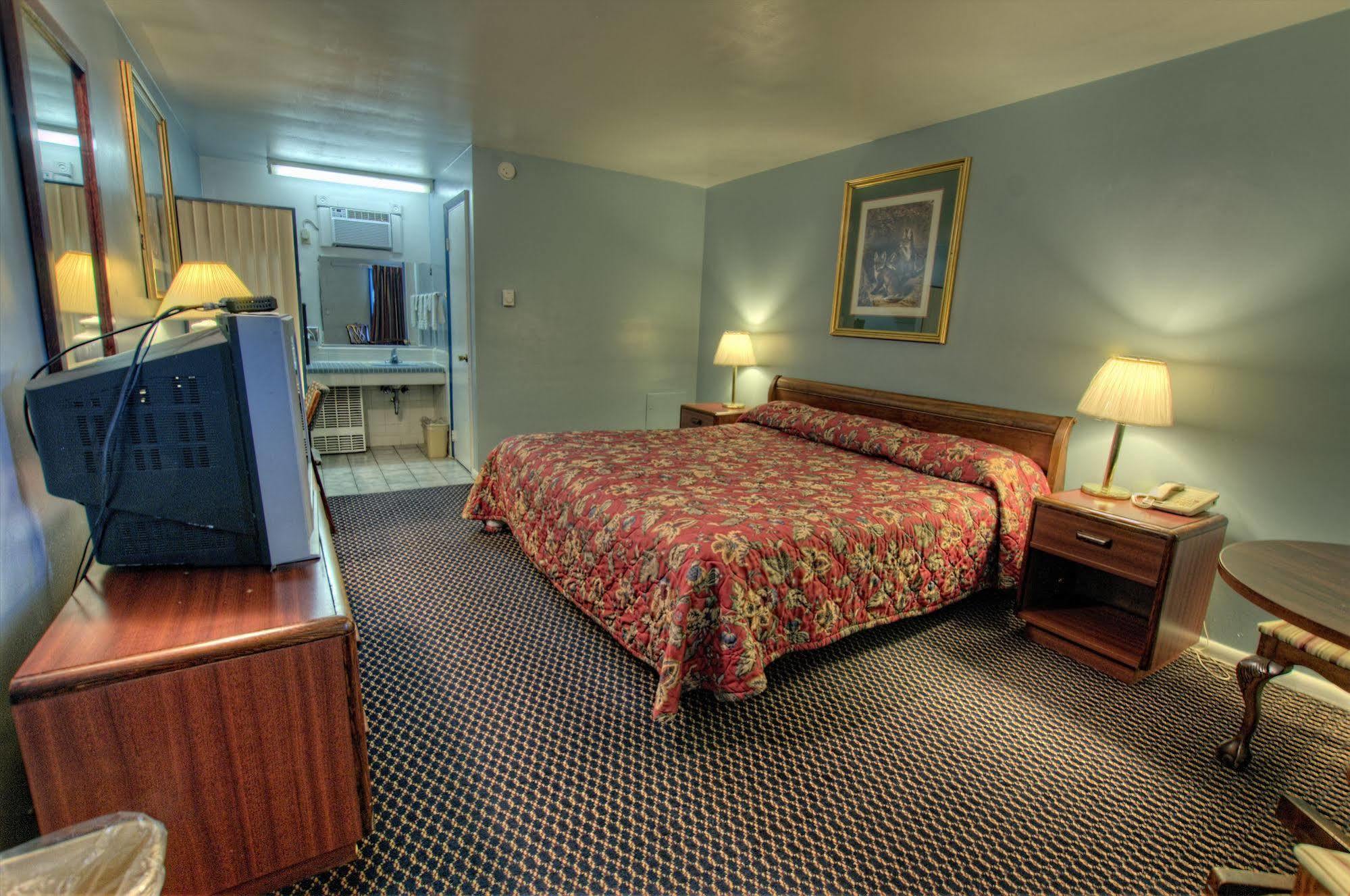 Budget Host Three Crowns Gettysburg Extérieur photo